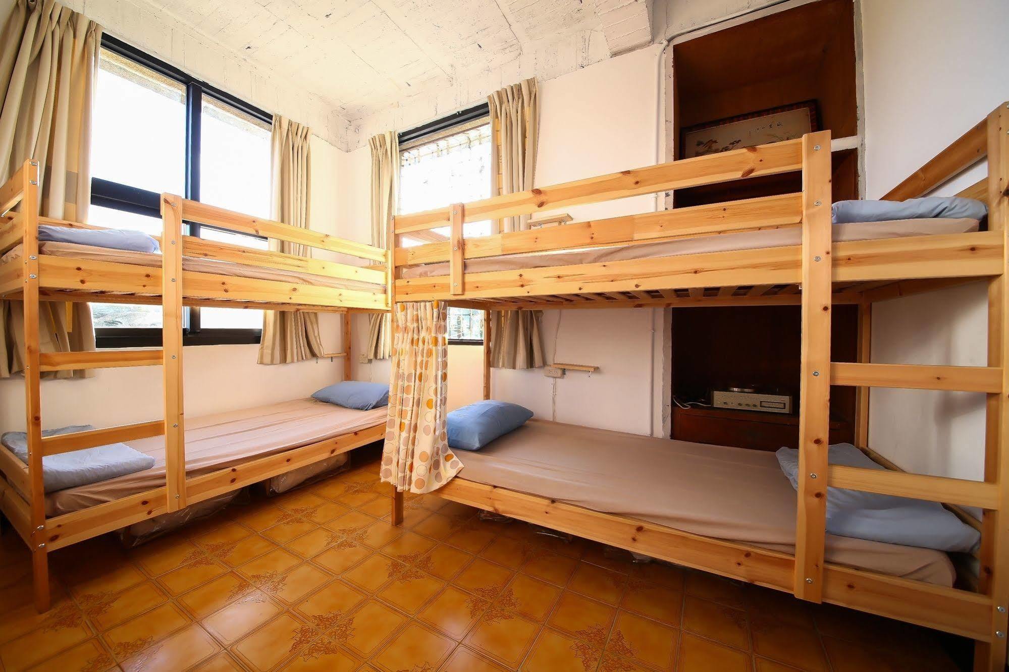 Meng Zi Bu _Dream Corner Hostel Tainan Exterior photo